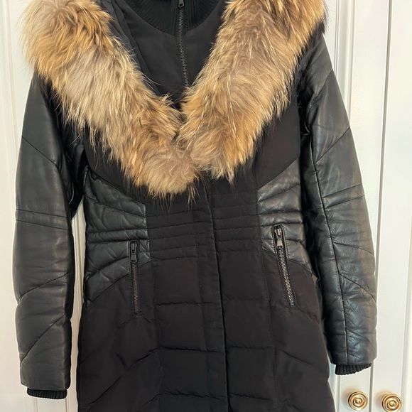 Danier Down Jacket - Picture 3 of 12